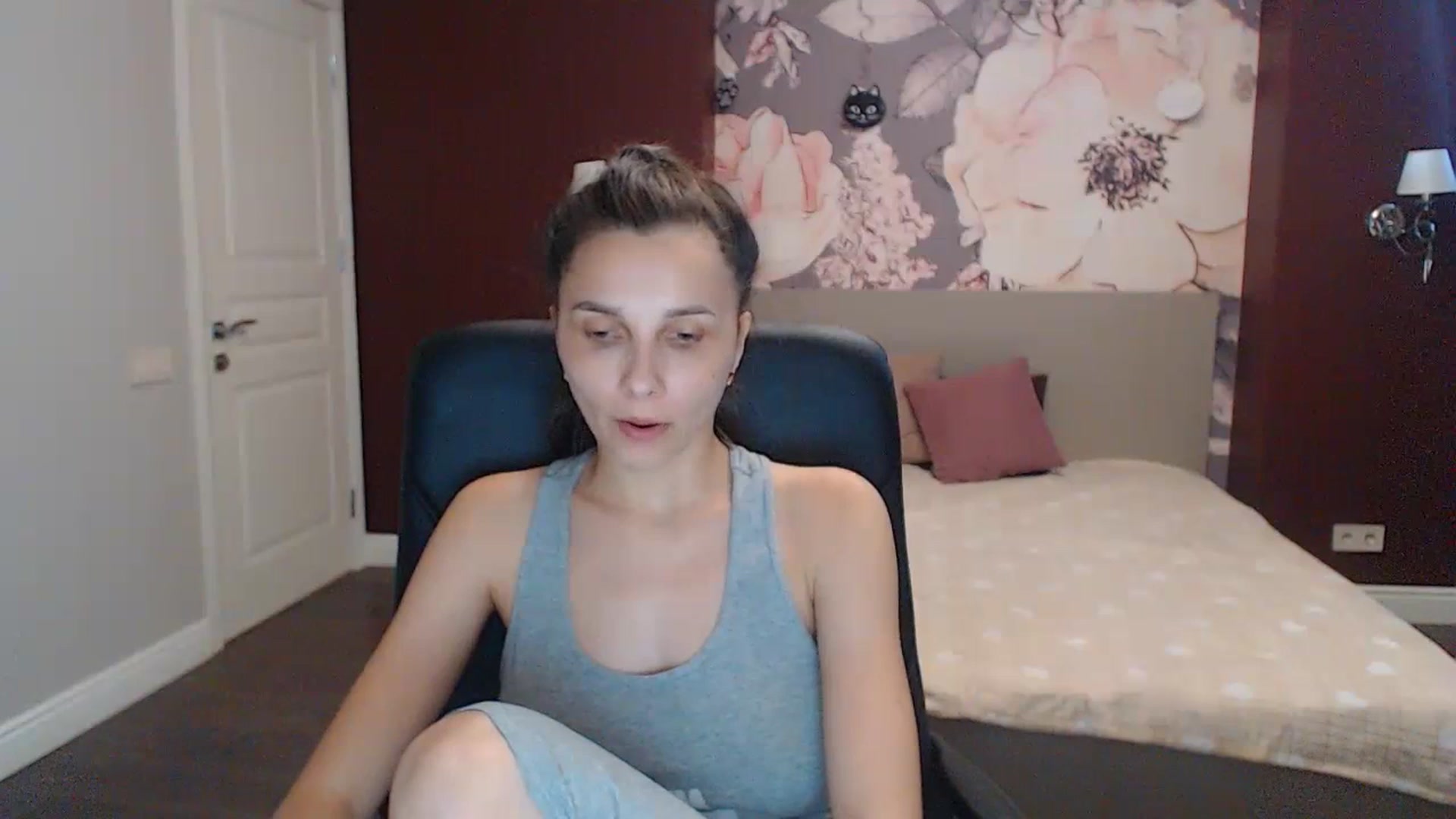 Gallery image thumbnail from Karina_Mils's myfreecams stream on, 07/17/2023, 09:04 image 20 of 20
