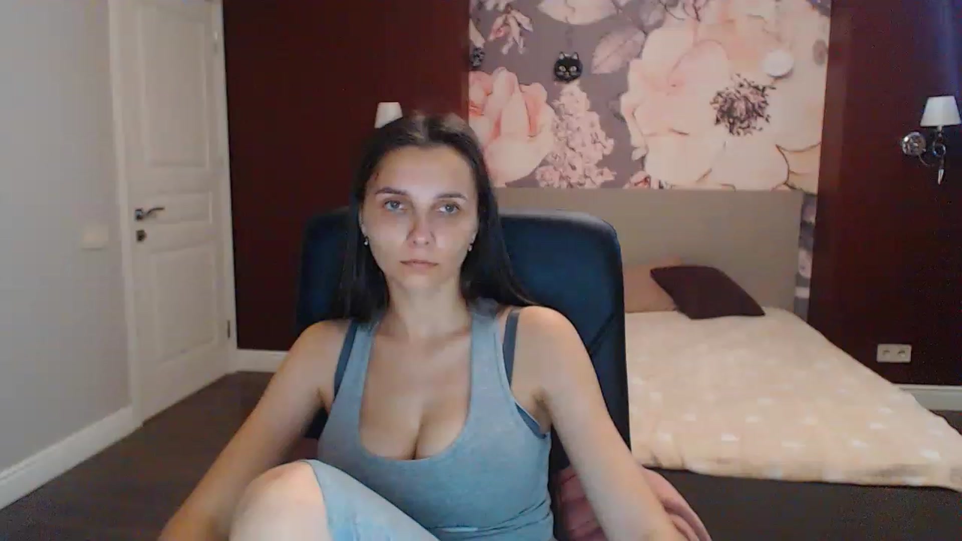 Gallery image thumbnail from Karina_Mils's myfreecams stream on, 07/20/2023, 08:21 image 20 of 20