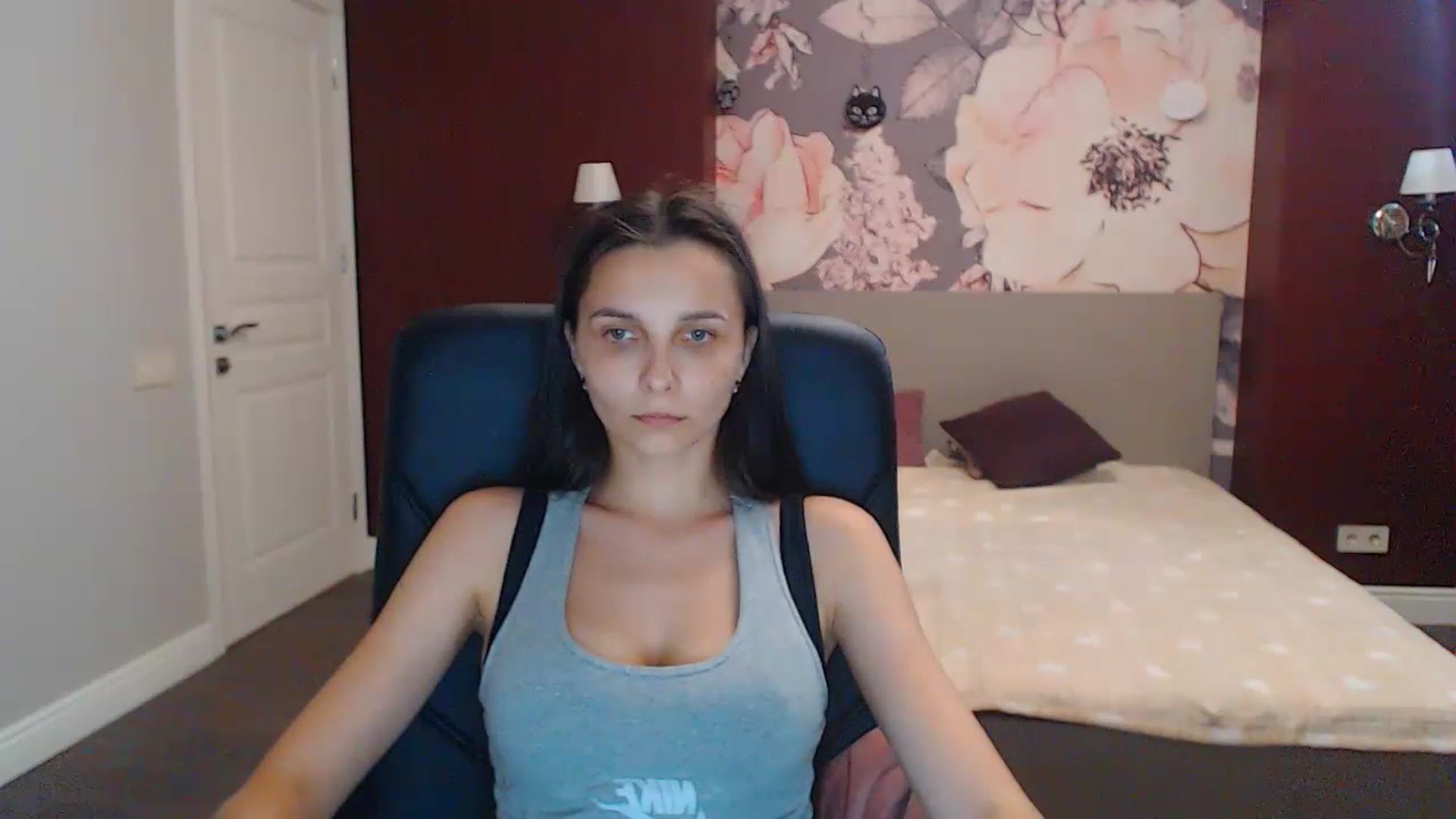 Gallery image thumbnail from Karina_Mils's myfreecams stream on, 07/21/2023, 14:52 image 17 of 20