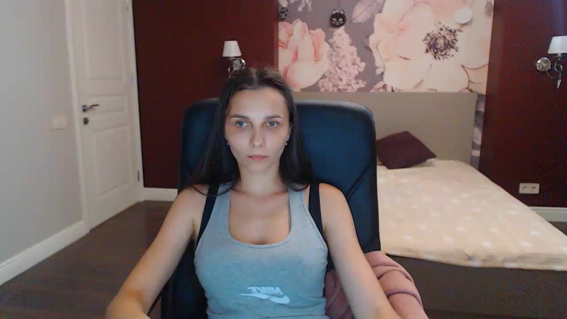 Gallery image thumbnail from Karina_Mils's myfreecams stream on, 07/21/2023, 14:52 image 7 of 20