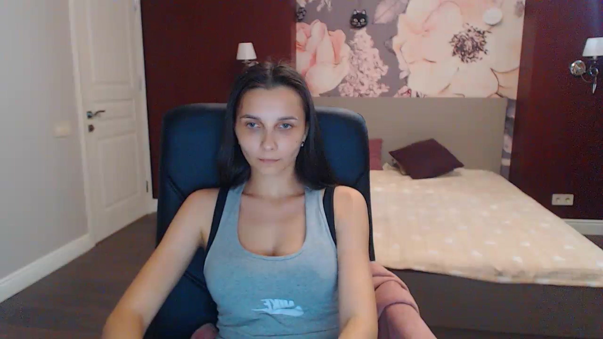 Gallery image thumbnail from Karina_Mils's myfreecams stream on, 07/21/2023, 14:52 image 4 of 20