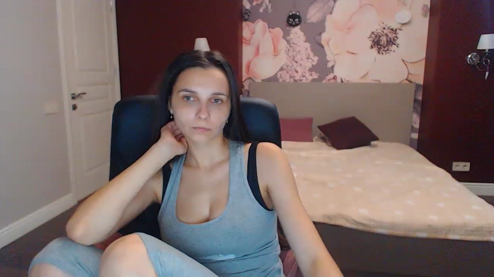 Gallery image thumbnail from Karina_Mils's myfreecams stream on, 07/22/2023, 06:11 image 3 of 20
