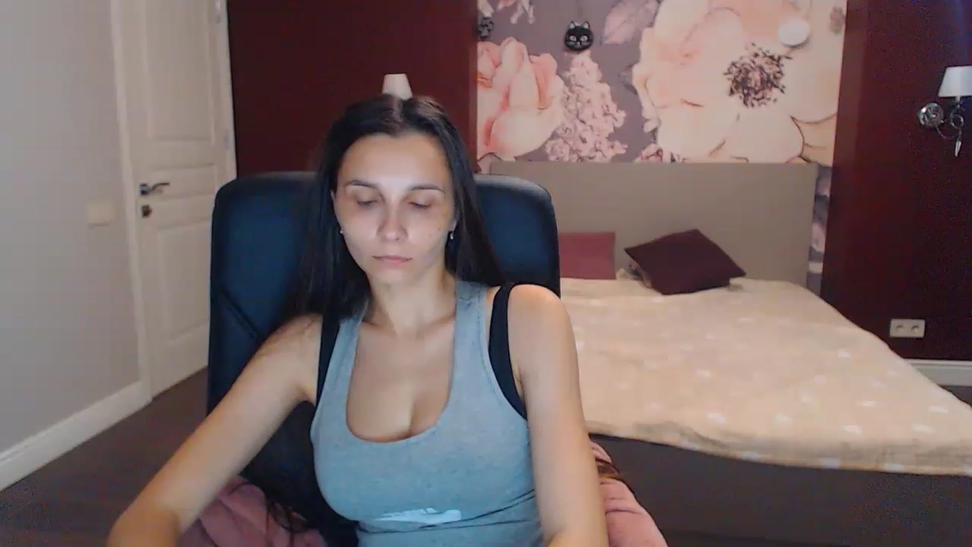 Gallery image thumbnail from Karina_Mils's myfreecams stream on, 07/22/2023, 06:11 image 20 of 20