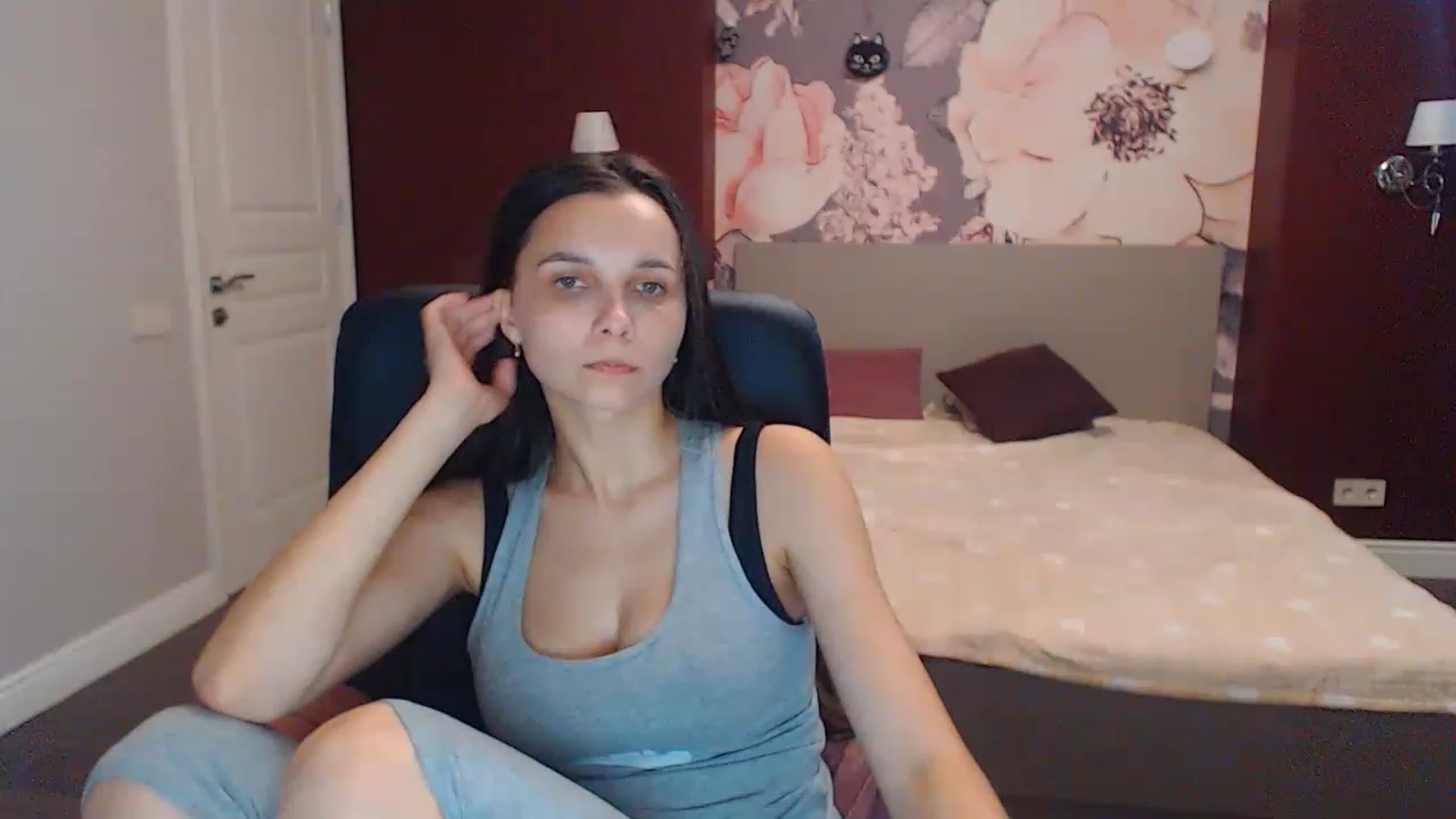 Gallery image thumbnail from Karina_Mils's myfreecams stream on, 07/22/2023, 06:11 image 5 of 20