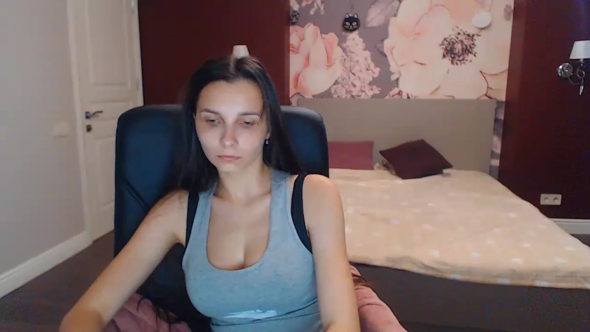 Gallery image thumbnail from Karina_Mils's myfreecams stream on, 07/22/2023, 06:11 image 8 of 20