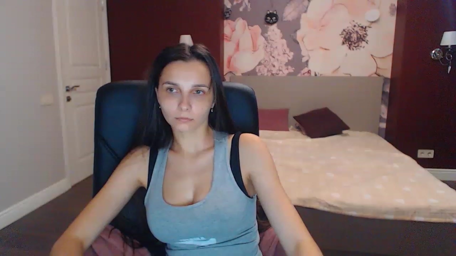 Gallery image thumbnail from Karina_Mils's myfreecams stream on, 07/22/2023, 06:11 image 9 of 20