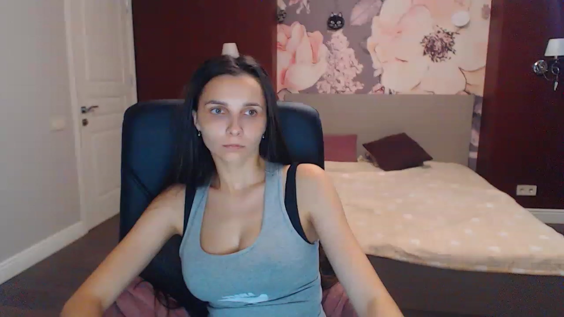 Gallery image thumbnail from Karina_Mils's myfreecams stream on, 07/22/2023, 06:11 image 17 of 20