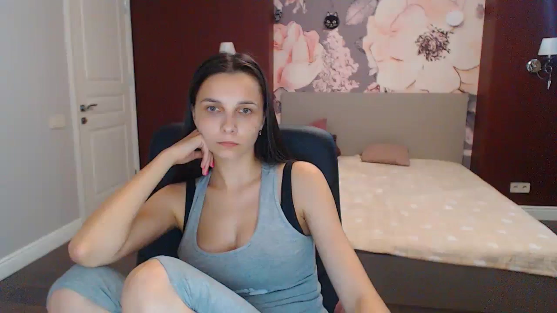 Gallery image thumbnail from Karina_Mils's myfreecams stream on, 07/22/2023, 10:23 image 5 of 20