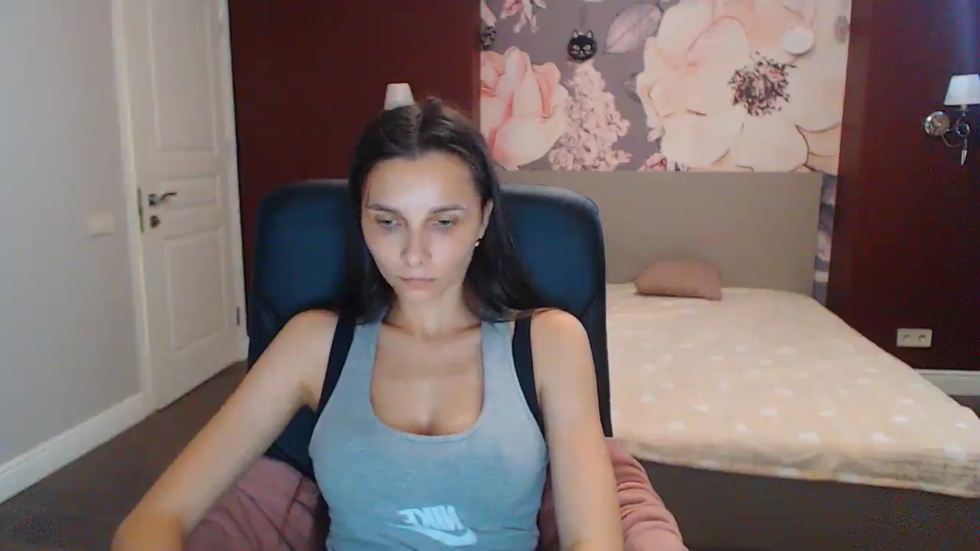 Gallery image thumbnail from Karina_Mils's myfreecams stream on, 07/22/2023, 14:43 image 3 of 20