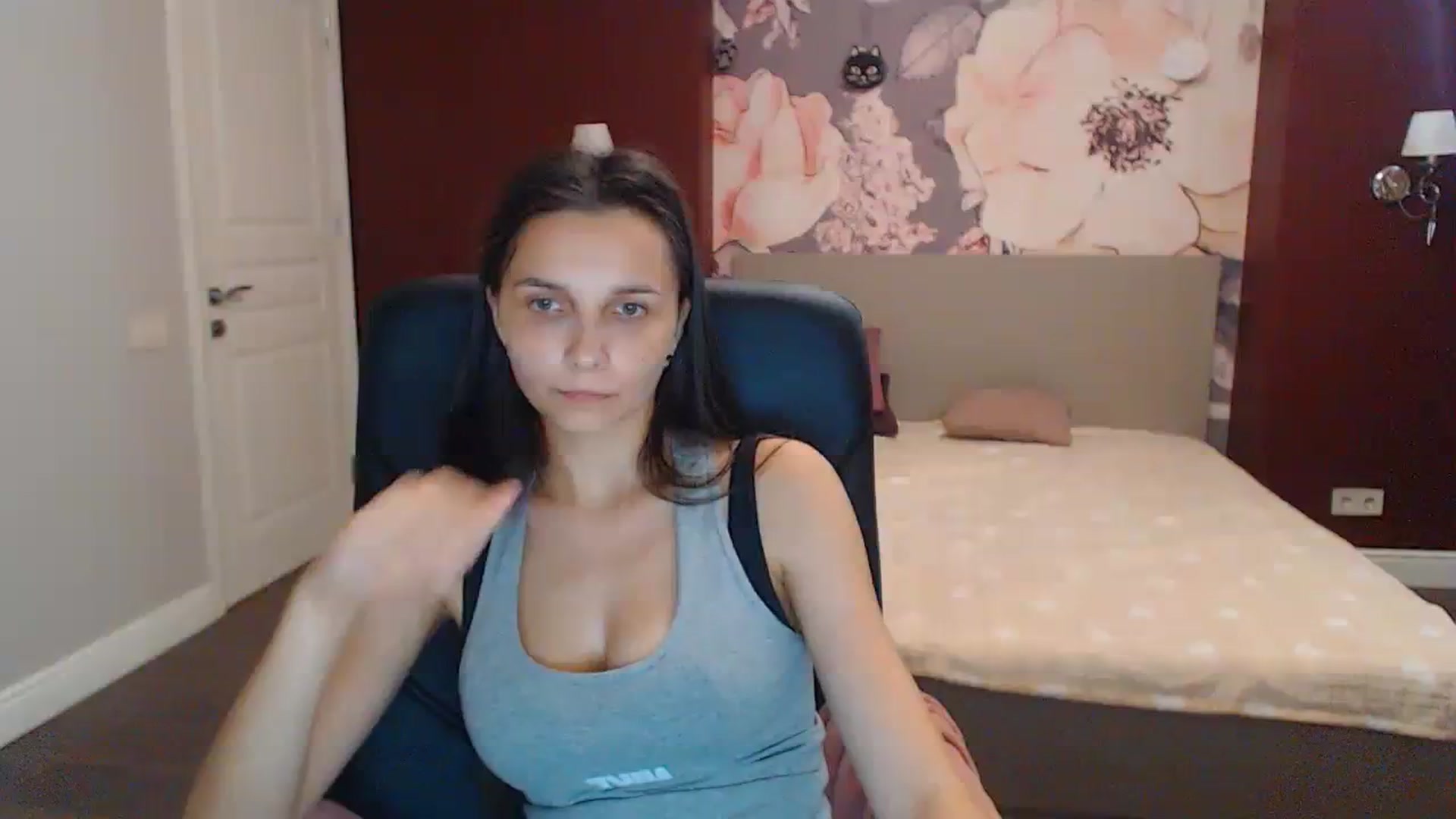 Gallery image thumbnail from Karina_Mils's myfreecams stream on, 07/22/2023, 14:43 image 19 of 20