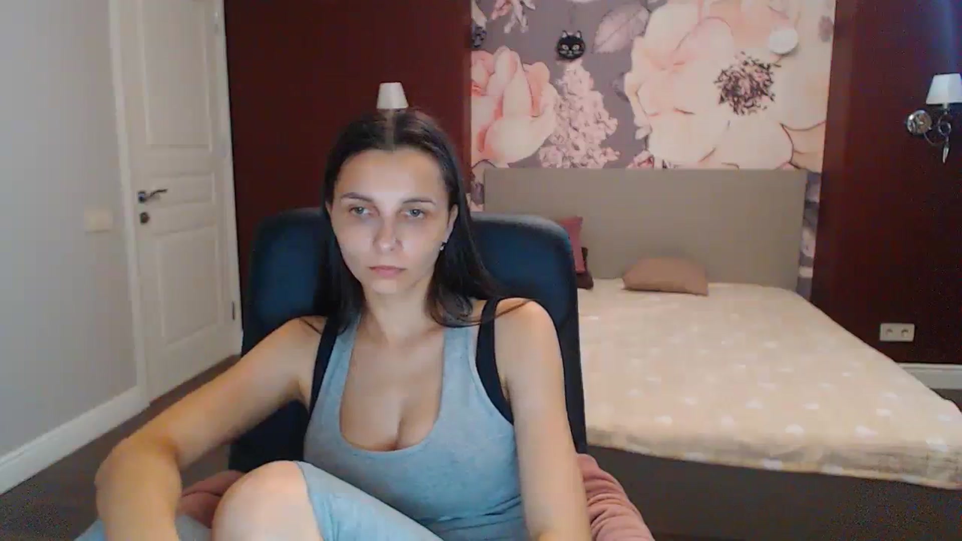 Gallery image thumbnail from Karina_Mils's myfreecams stream on, 07/22/2023, 14:43 image 7 of 20
