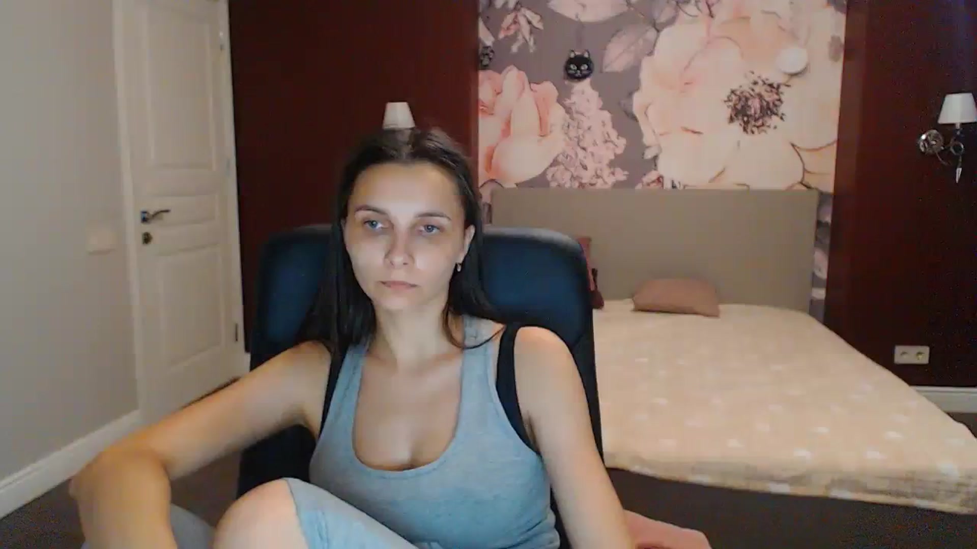 Gallery image thumbnail from Karina_Mils's myfreecams stream on, 07/22/2023, 16:55 image 5 of 20