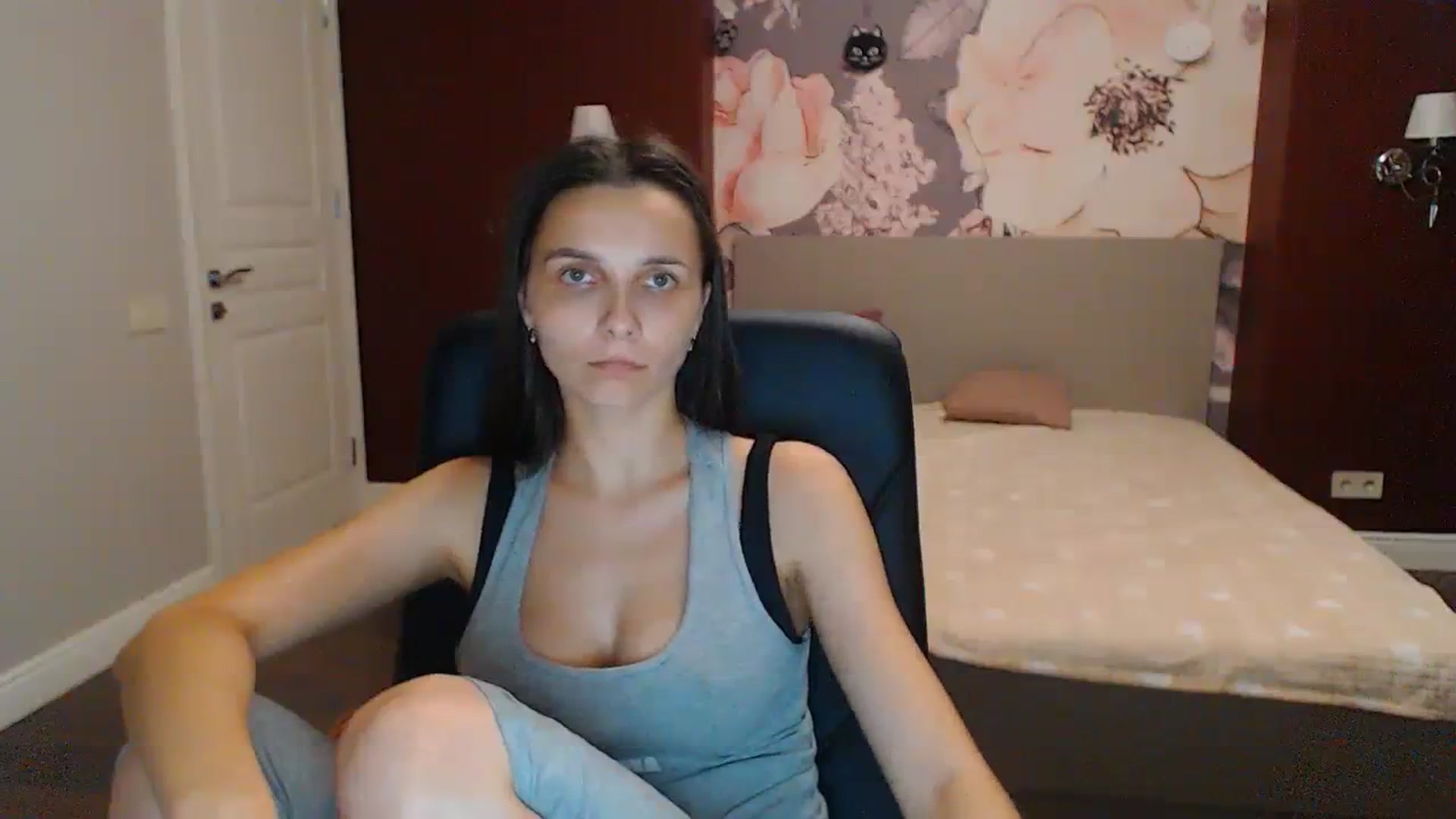 Gallery image thumbnail from Karina_Mils's myfreecams stream on, 07/22/2023, 16:55 image 18 of 20