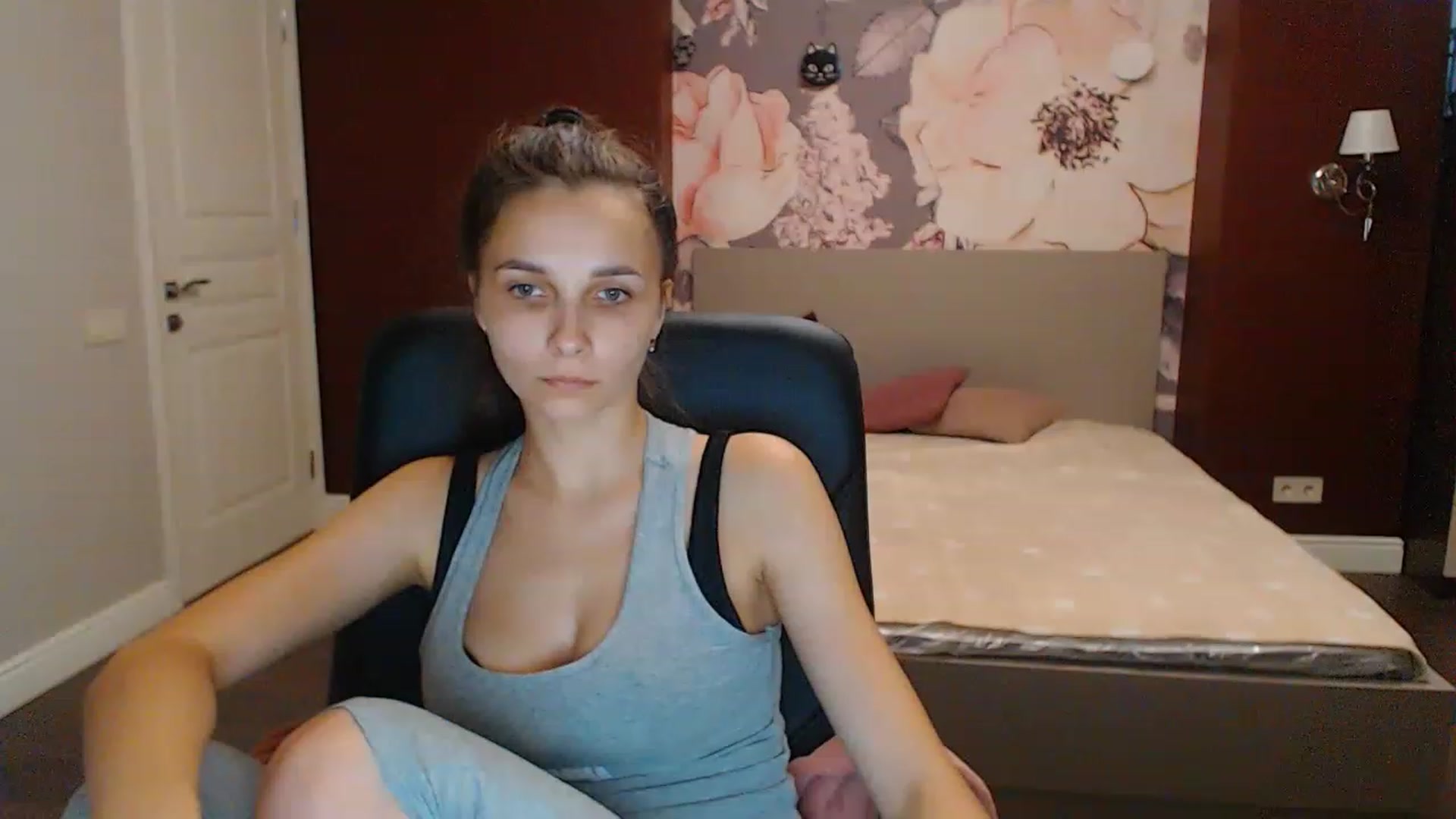Gallery image thumbnail from Karina_Mils's myfreecams stream on, 07/28/2023, 16:52 image 20 of 20