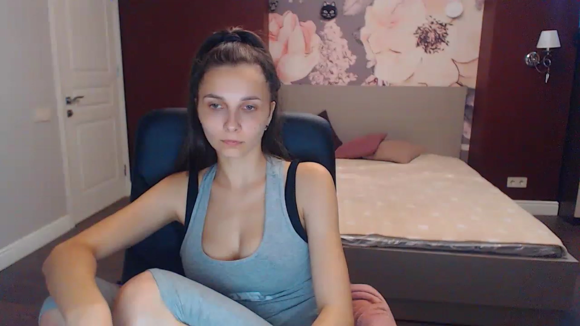 Gallery image thumbnail from Karina_Mils's myfreecams stream on, 07/29/2023, 06:50 image 5 of 20