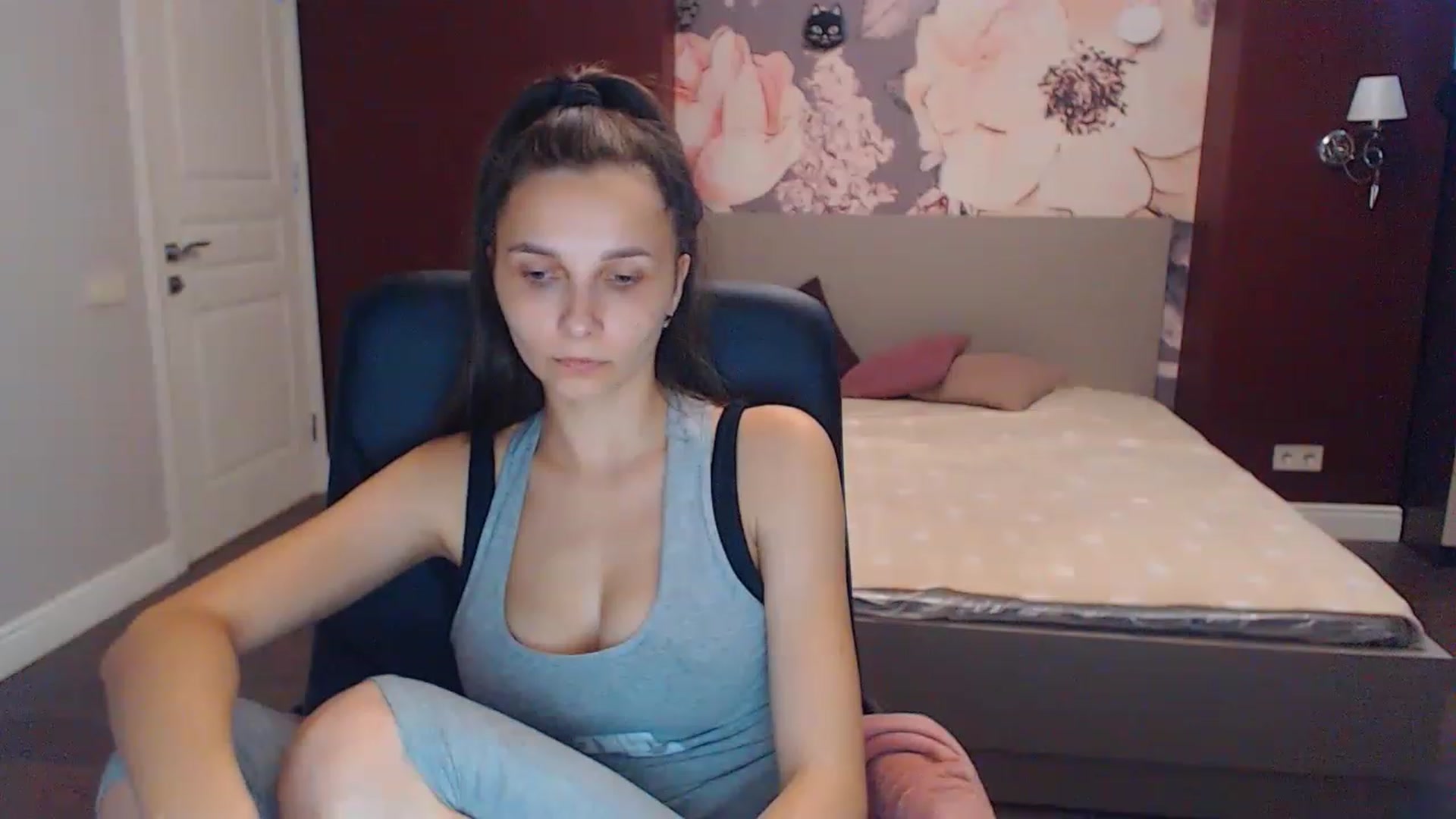 Gallery image thumbnail from Karina_Mils's myfreecams stream on, 07/29/2023, 06:50 image 6 of 20