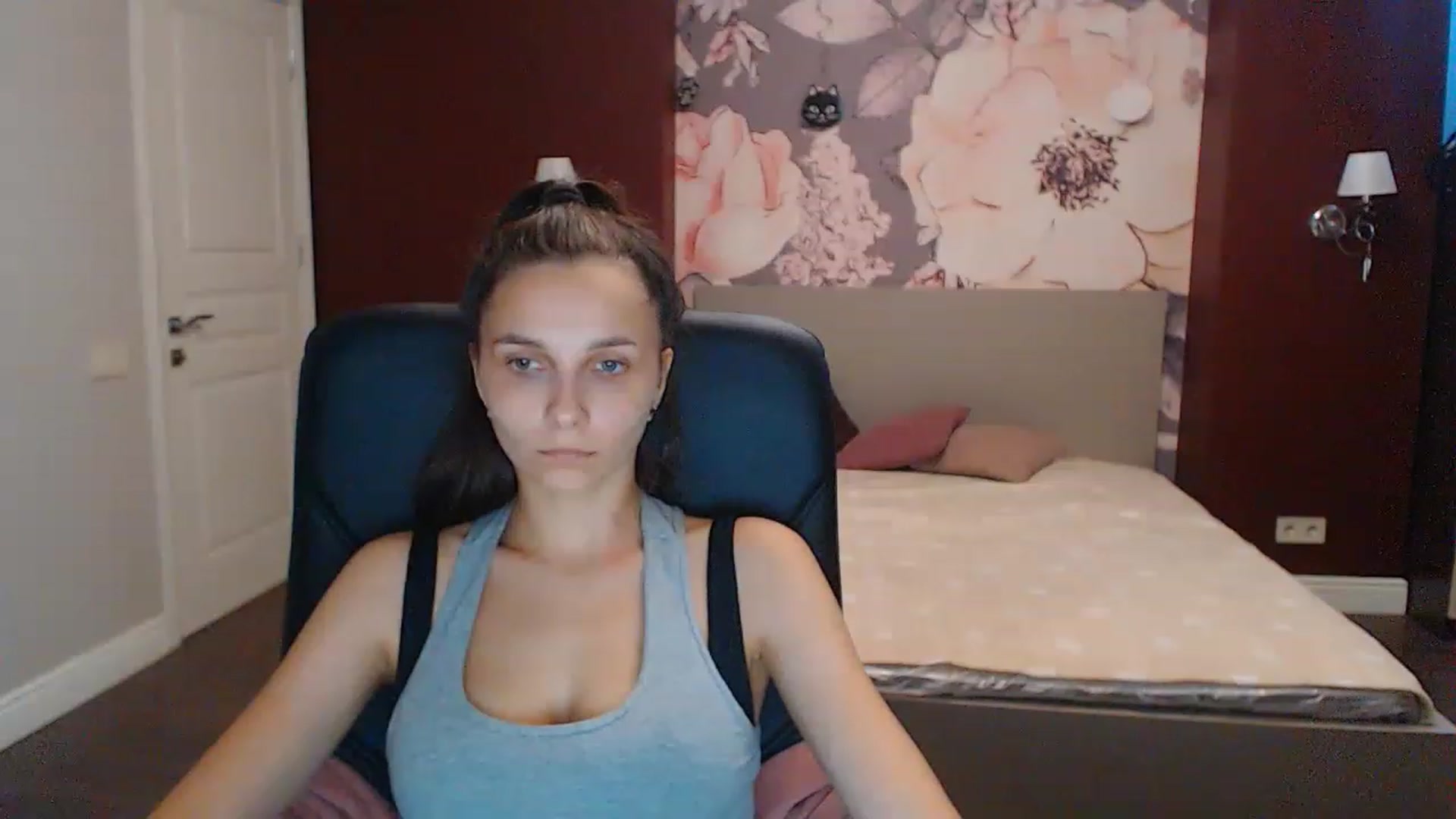 Gallery image thumbnail from Karina_Mils's myfreecams stream on, 07/29/2023, 07:26 image 20 of 20