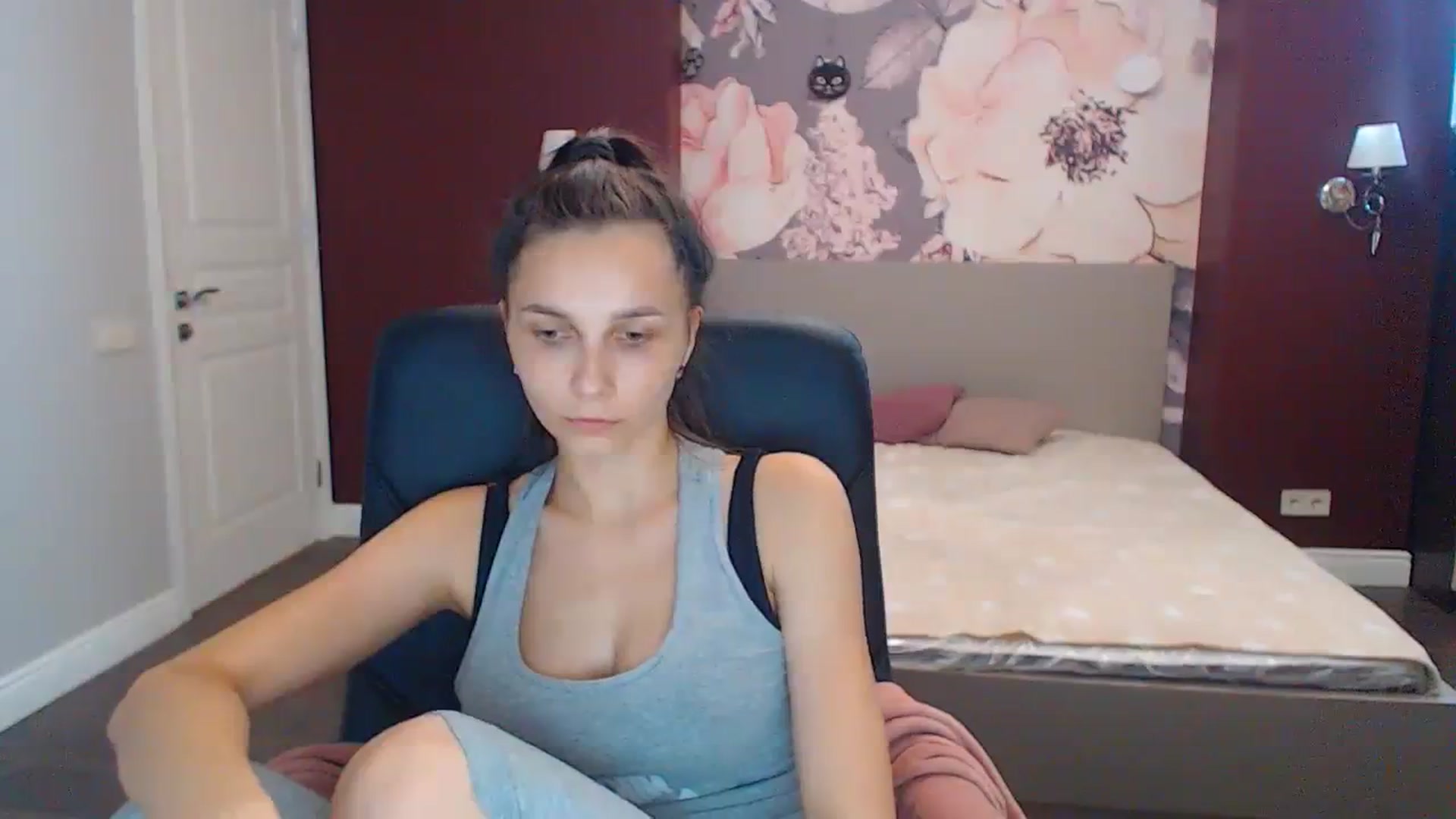 Gallery image thumbnail from Karina_Mils's myfreecams stream on, 07/29/2023, 12:21 image 2 of 20