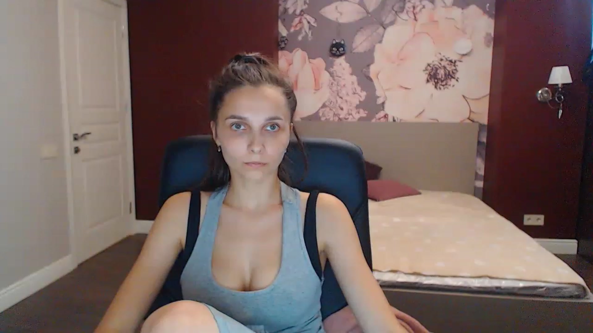 Gallery image thumbnail from Karina_Mils's myfreecams stream on, 07/30/2023, 15:58 image 6 of 20