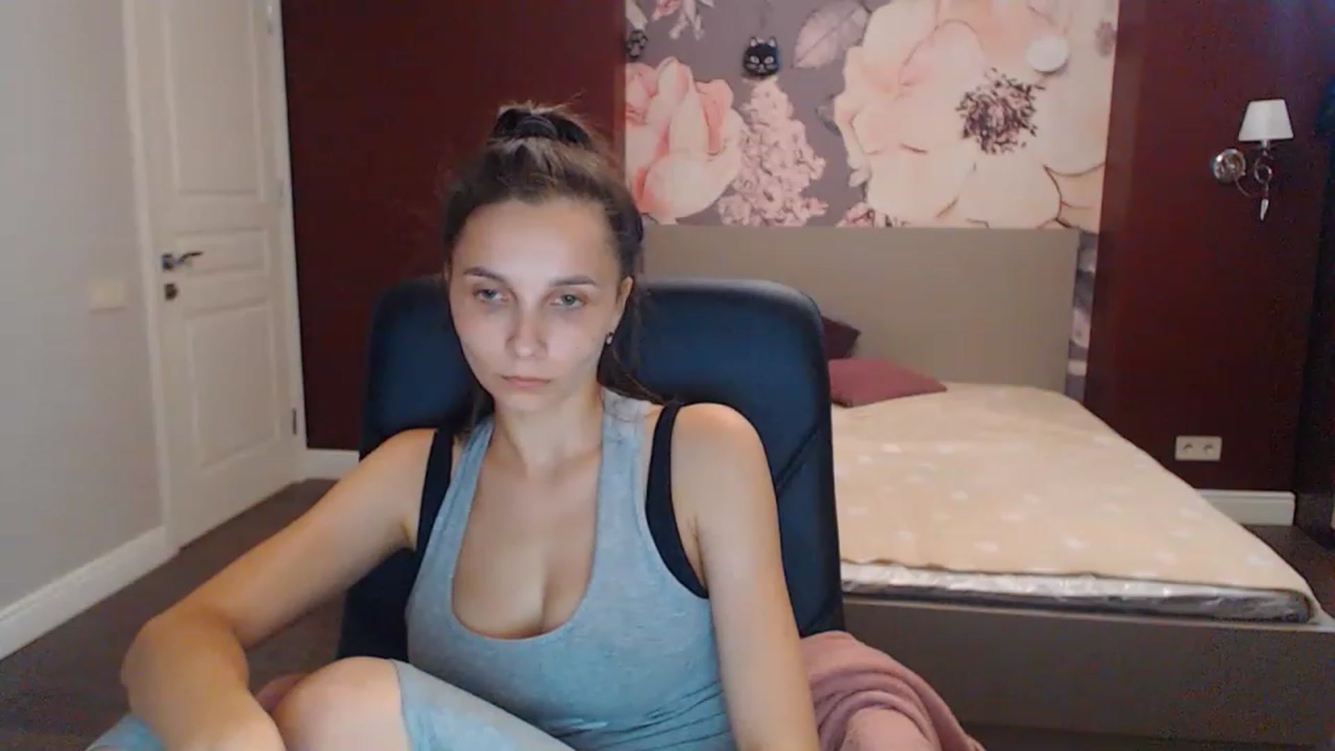 Gallery image thumbnail from Karina_Mils's myfreecams stream on, 07/30/2023, 15:58 image 2 of 20