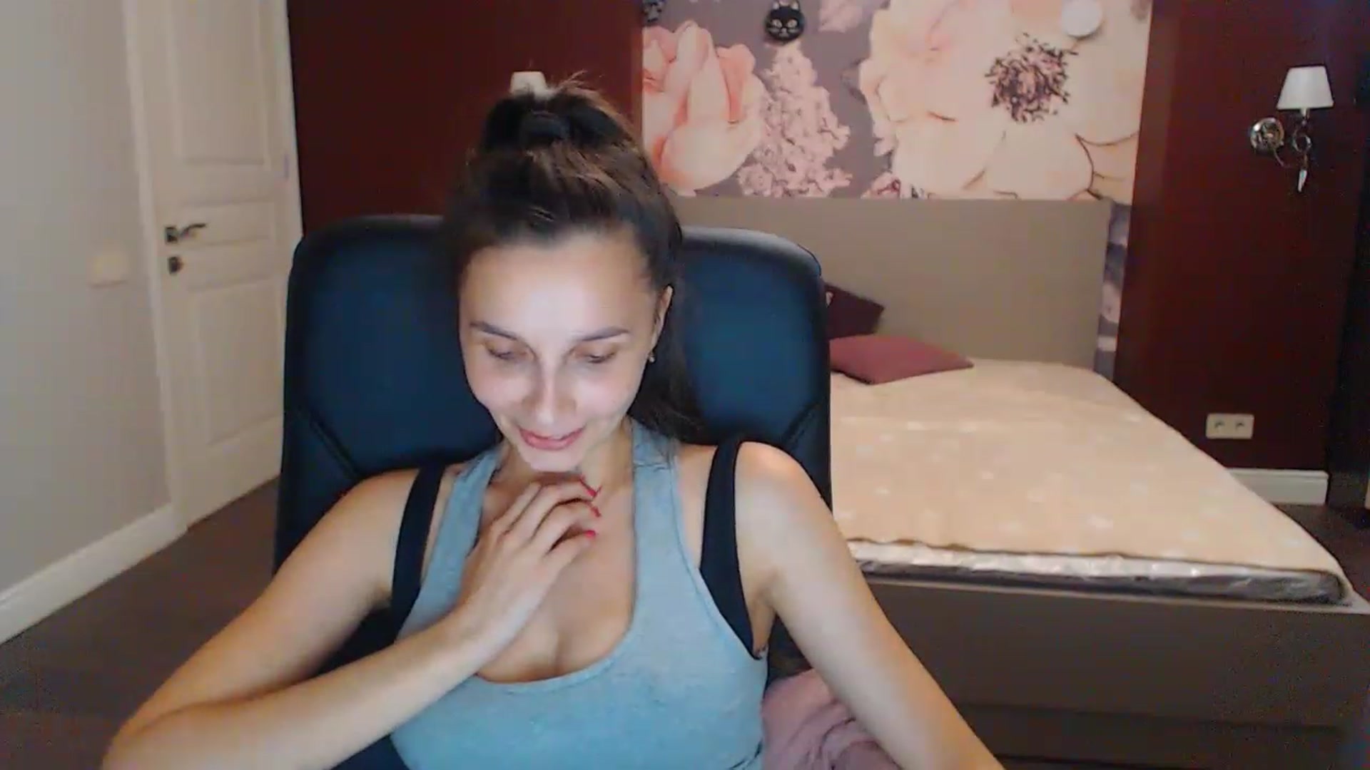 Gallery image thumbnail from Karina_Mils's myfreecams stream on, 07/30/2023, 15:58 image 20 of 20