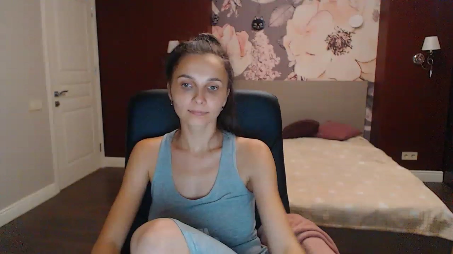 Gallery image thumbnail from Karina_Mils's myfreecams stream on, 08/13/2023, 16:29 image 19 of 20