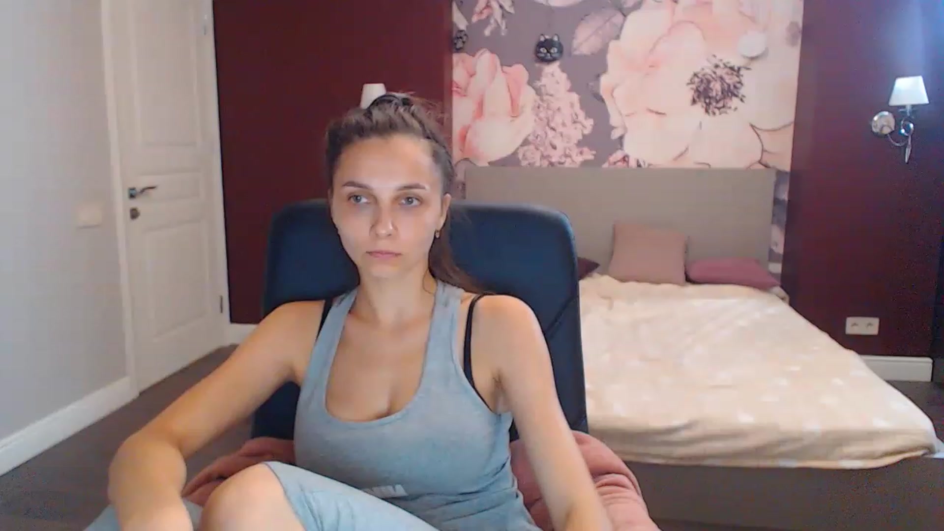 Gallery image thumbnail from Karina_Mils's myfreecams stream on, 08/19/2023, 13:15 image 2 of 20
