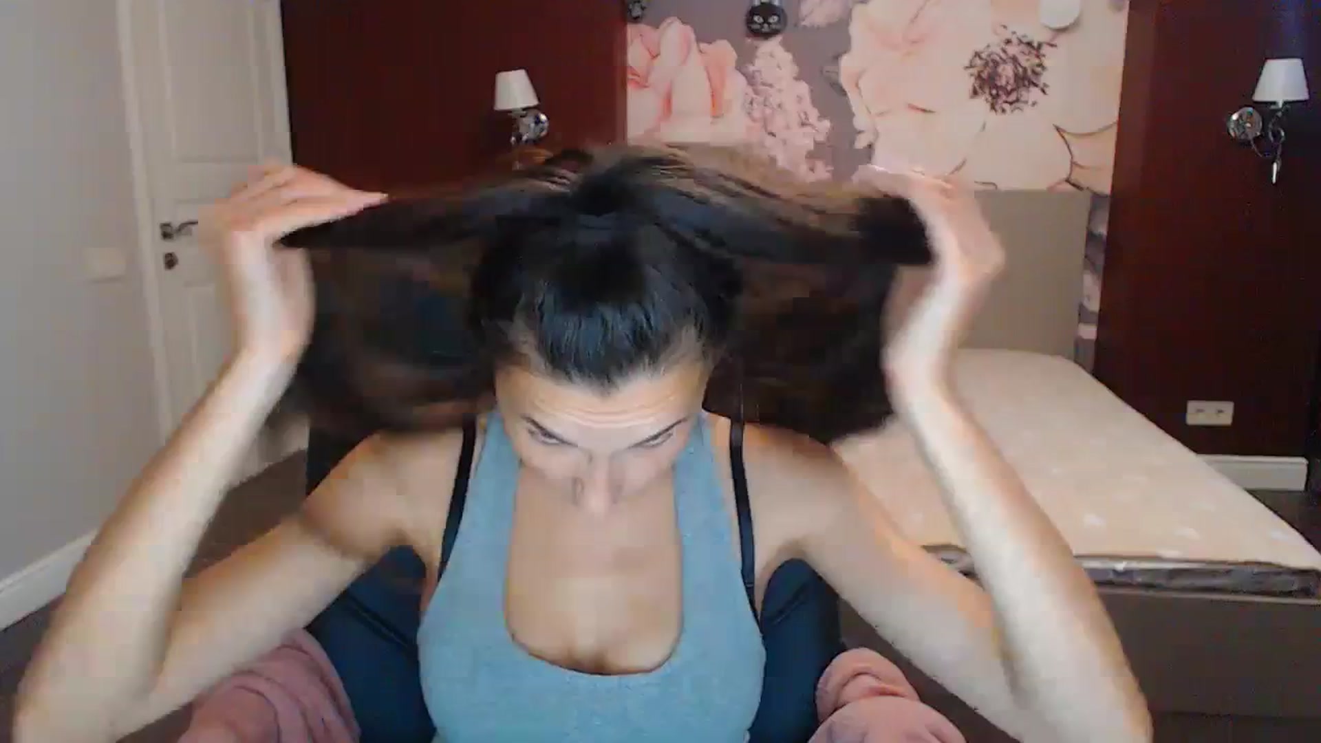 Gallery image thumbnail from Karina_Mils's myfreecams stream on, 08/25/2023, 11:01 image 4 of 20