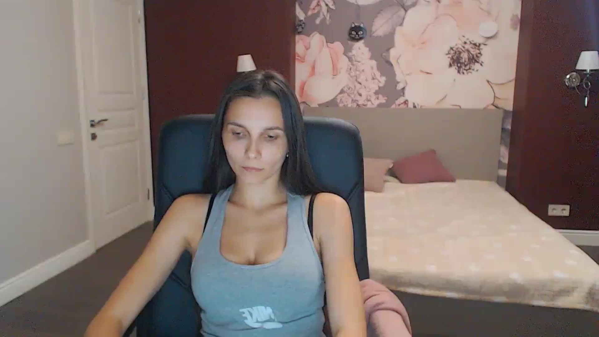 Gallery image thumbnail from Karina_Mils's myfreecams stream on, 09/09/2023, 14:24 image 3 of 20