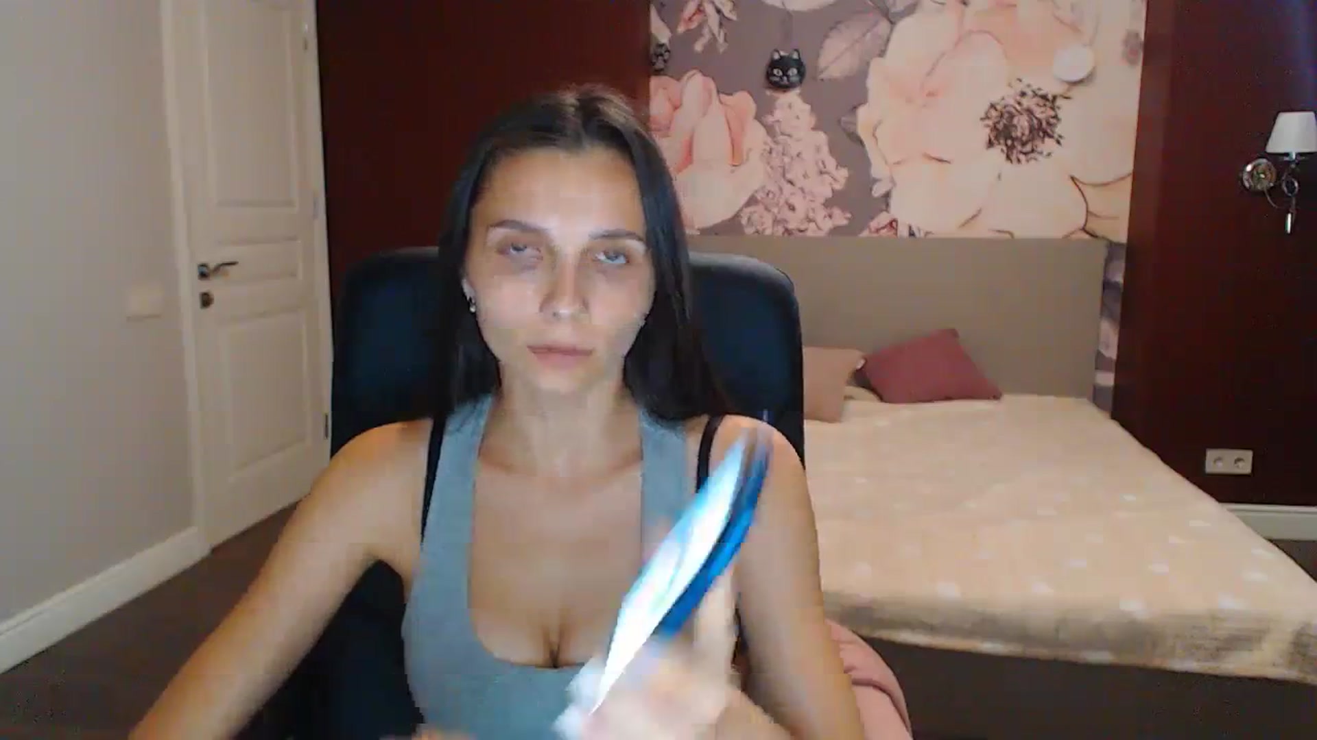 Gallery image thumbnail from Karina_Mils's myfreecams stream on, 09/09/2023, 14:24 image 2 of 20
