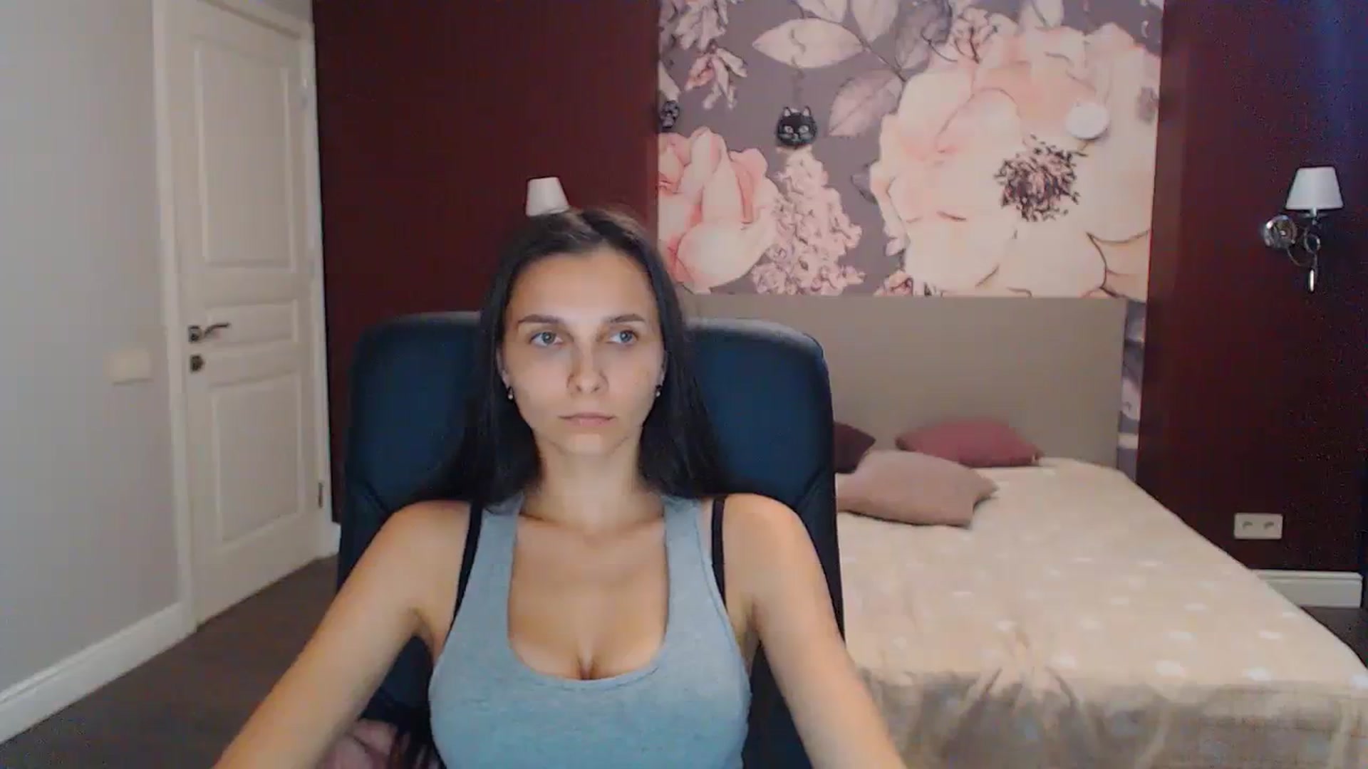 Gallery image thumbnail from Karina_Mils's myfreecams stream on, 09/11/2023, 09:03 image 20 of 20
