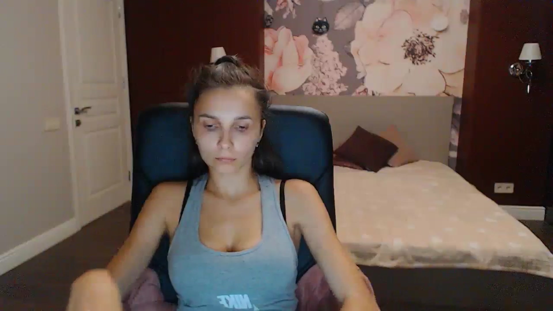 Gallery image thumbnail from Karina_Mils's myfreecams stream on, 09/15/2023, 15:45 image 20 of 20