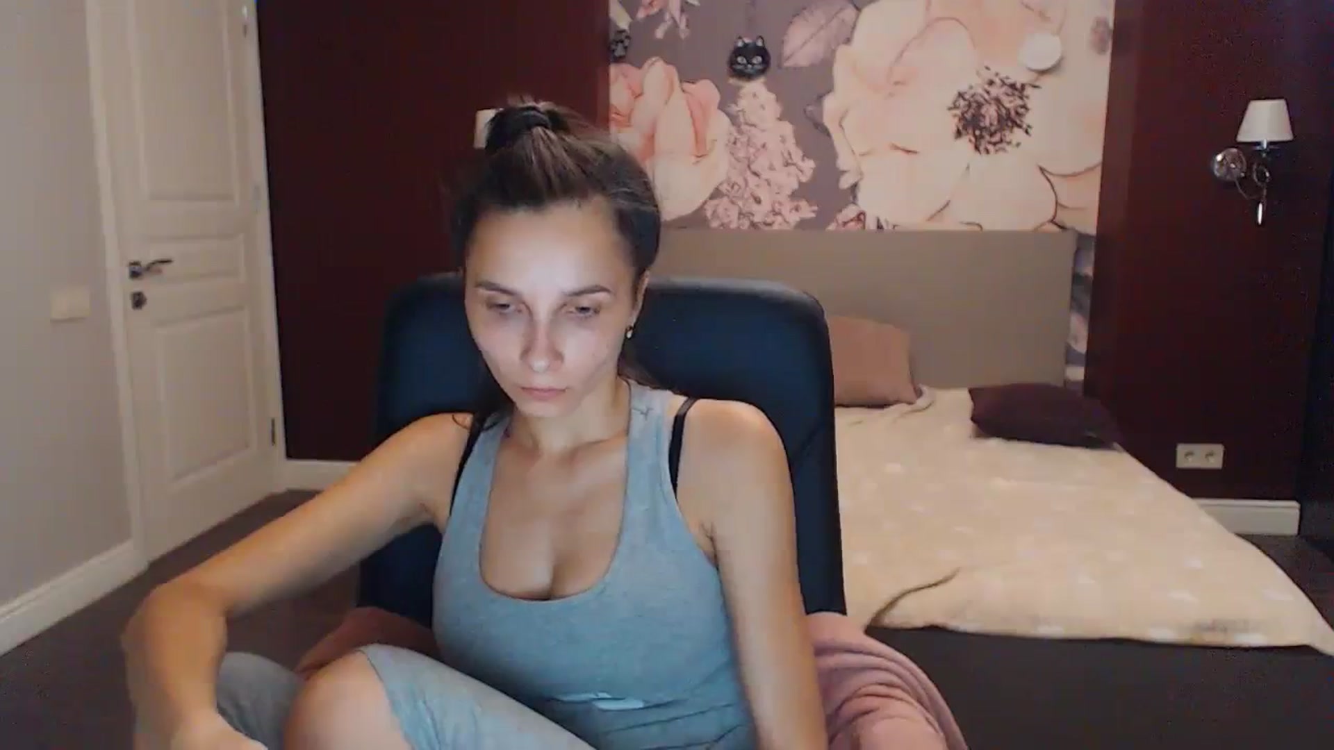 Gallery image thumbnail from Karina_Mils's myfreecams stream on, 09/29/2023, 15:23 image 7 of 20