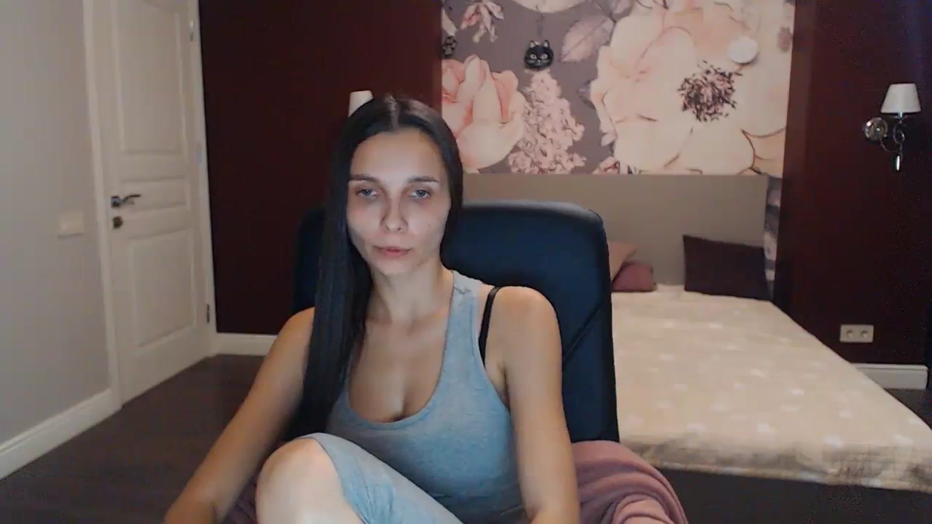 Gallery image thumbnail from Karina_Mils's myfreecams stream on, 09/30/2023, 13:22 image 19 of 20