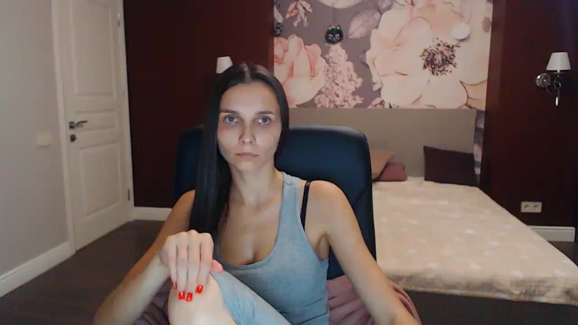 Gallery image thumbnail from Karina_Mils's myfreecams stream on, 09/30/2023, 13:22 image 8 of 20