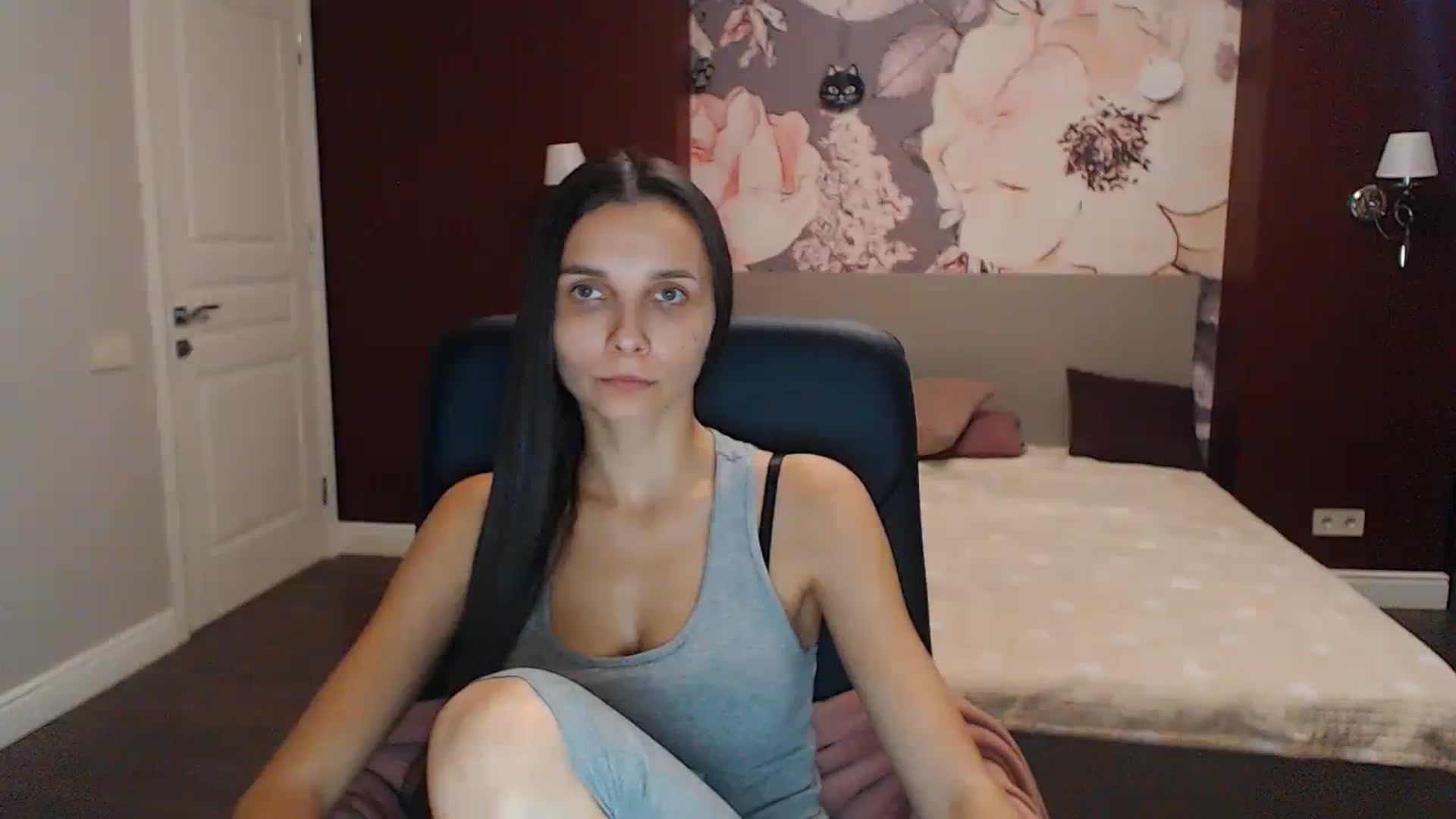 Gallery image thumbnail from Karina_Mils's myfreecams stream on, 09/30/2023, 13:22 image 1 of 20