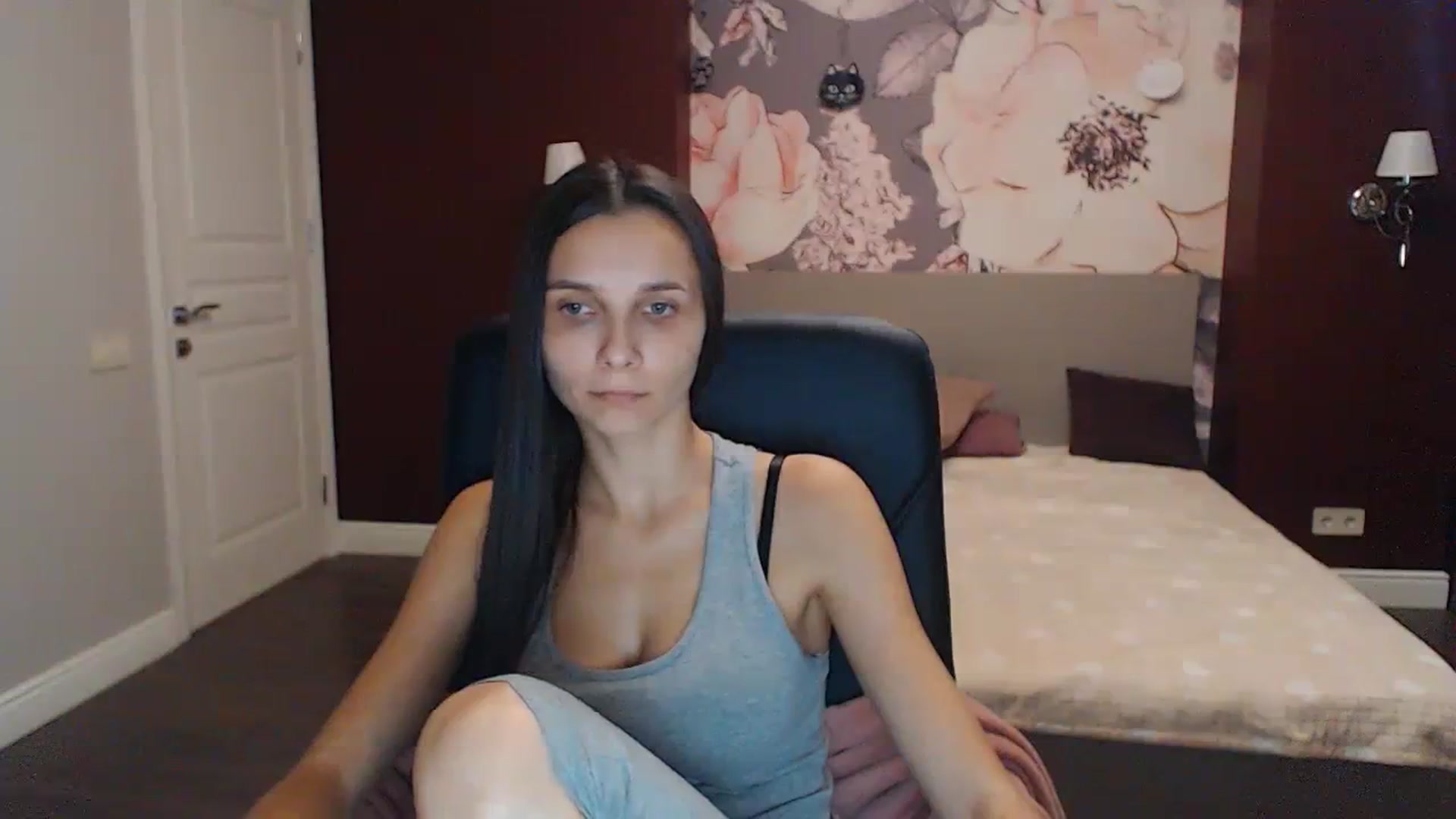 Gallery image thumbnail from Karina_Mils's myfreecams stream on, 09/30/2023, 13:22 image 12 of 20