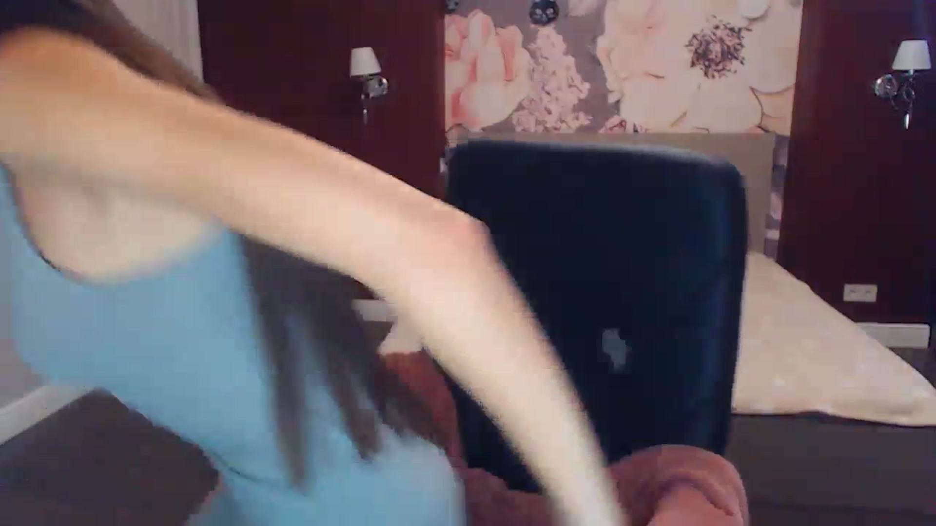Gallery image thumbnail from Karina_Mils's myfreecams stream on, 10/09/2023, 09:19 image 6 of 20