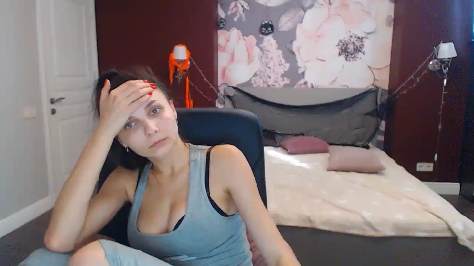 Gallery image thumbnail from Karina_Mils's myfreecams stream on, 10/23/2023, 10:33 image 13 of 20