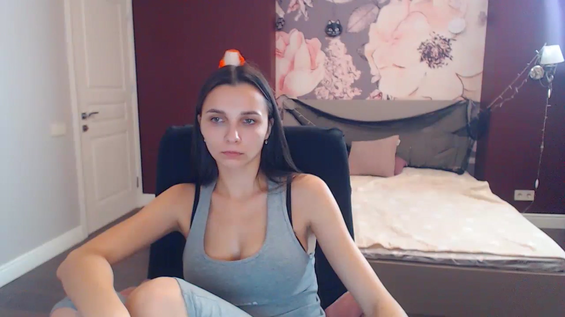 Gallery image thumbnail from Karina_Mils's myfreecams stream on, 10/28/2023, 13:06 image 3 of 20