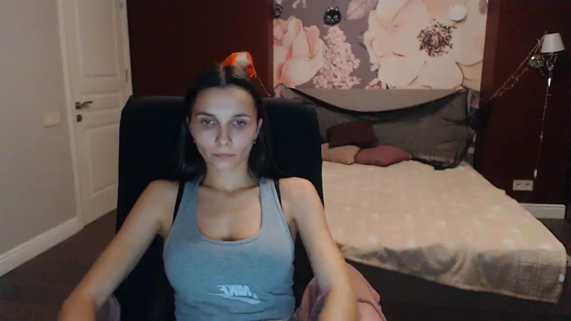 Gallery image thumbnail from Karina_Mils's myfreecams stream on, 10/29/2023, 16:35 image 11 of 20
