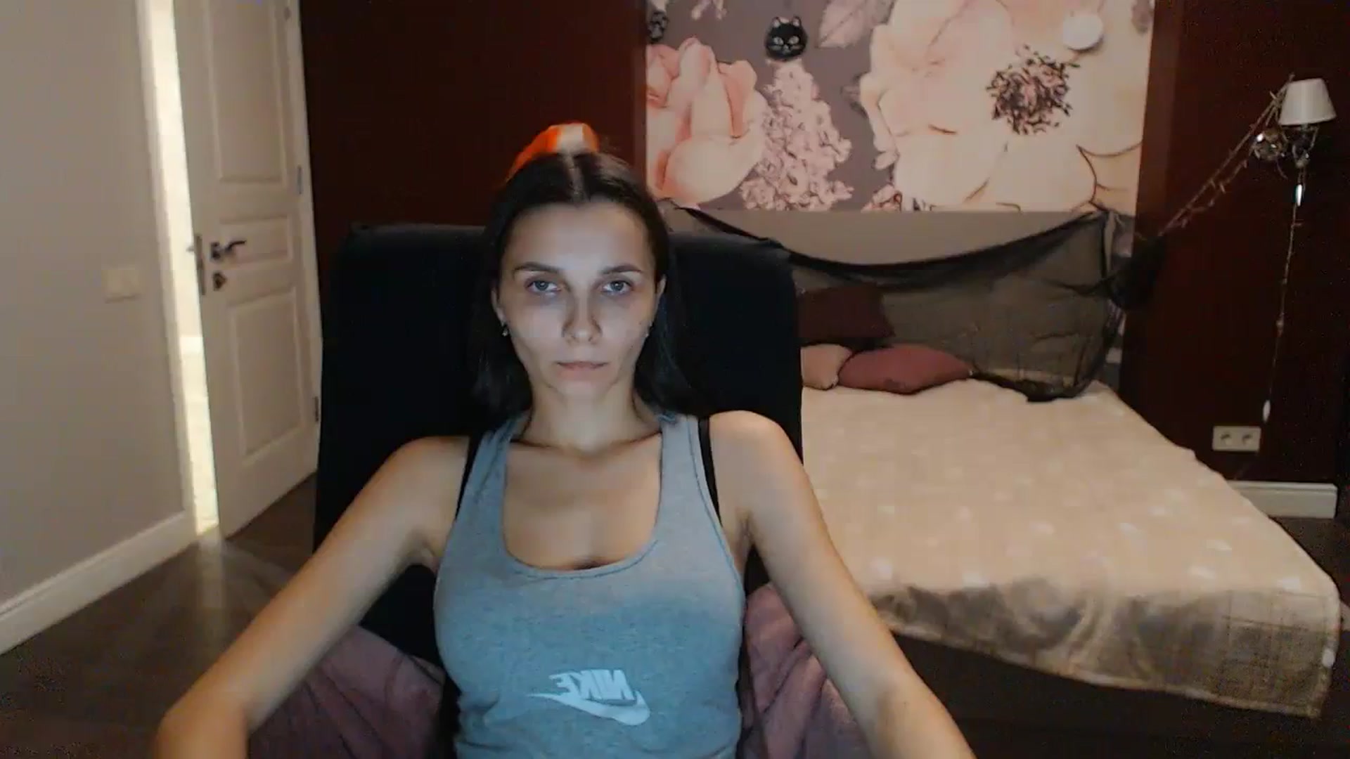 Gallery image thumbnail from Karina_Mils's myfreecams stream on, 10/29/2023, 16:35 image 20 of 20