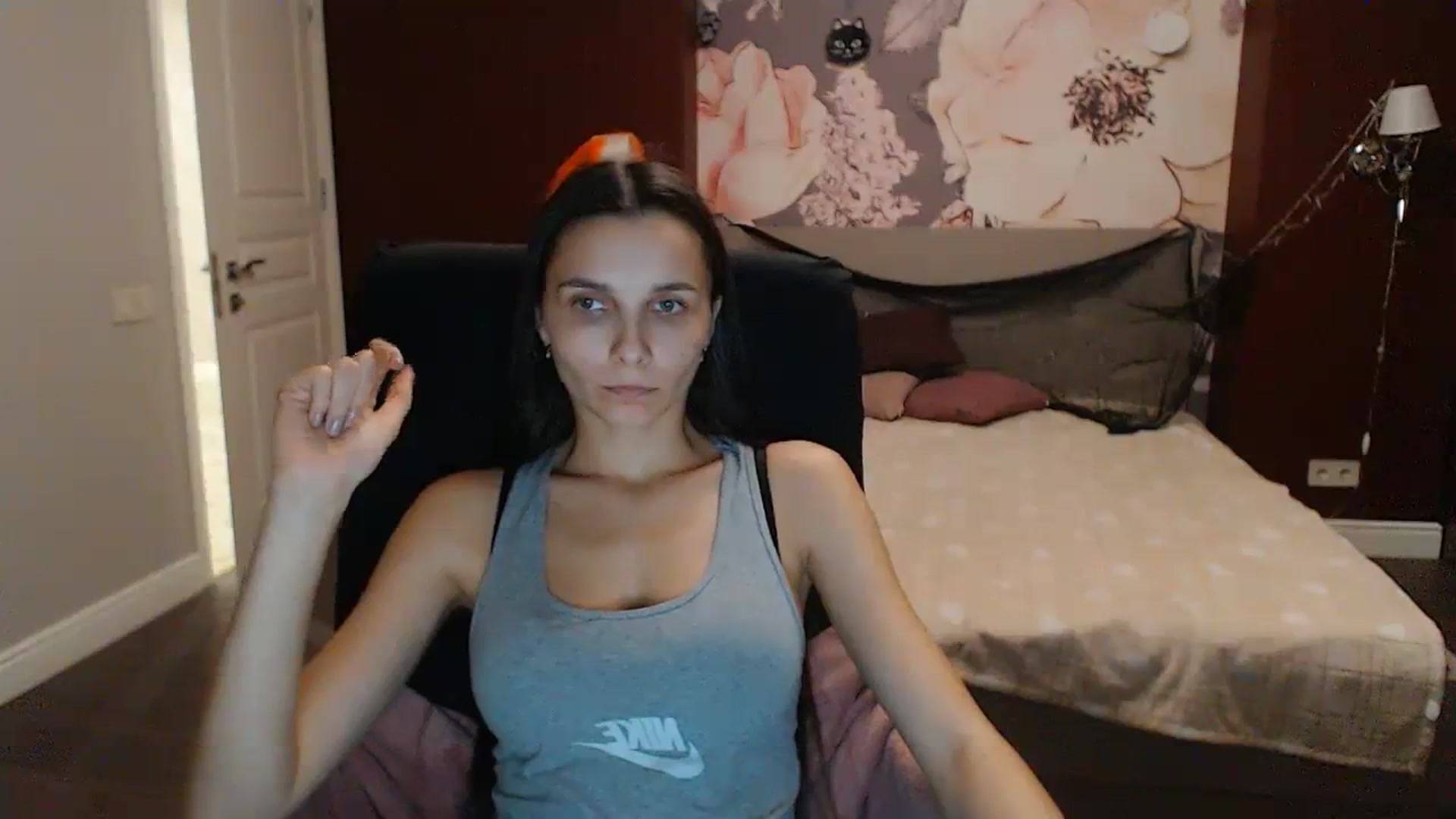 Gallery image thumbnail from Karina_Mils's myfreecams stream on, 10/29/2023, 16:35 image 19 of 20