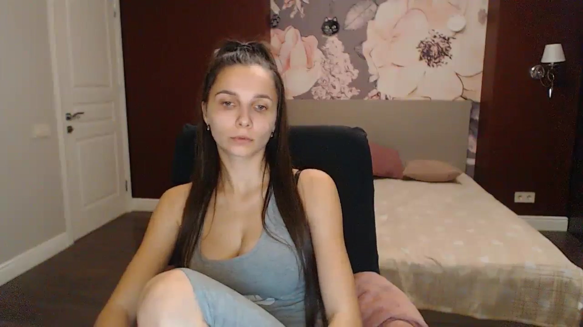 Gallery image thumbnail from Karina_Mils's myfreecams stream on, 11/05/2023, 14:19 image 20 of 20