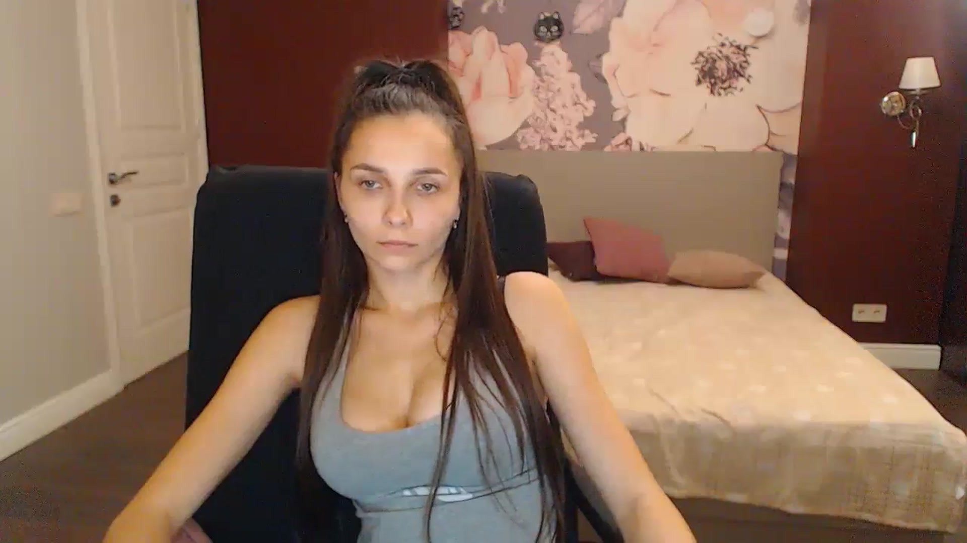 Gallery image thumbnail from Karina_Mils's myfreecams stream on, 11/05/2023, 14:19 image 13 of 20