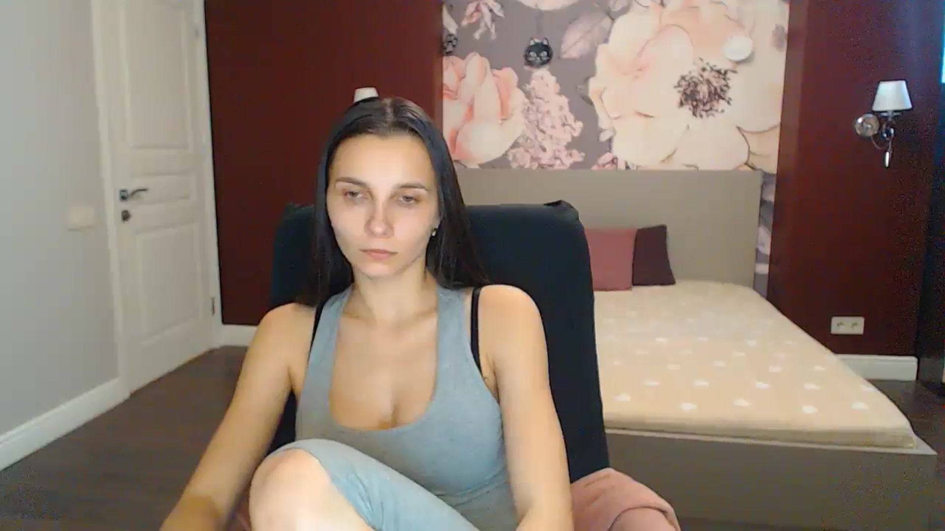 Gallery image thumbnail from Karina_Mils's myfreecams stream on, 11/23/2023, 10:42 image 9 of 20