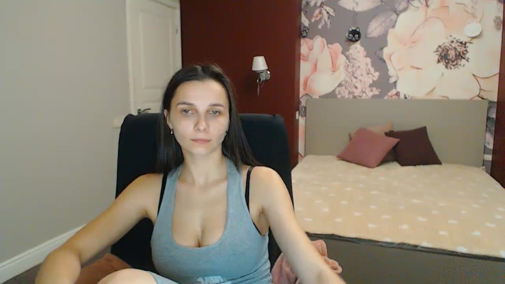 Gallery image thumbnail from Karina_Mils's myfreecams stream on, 01/27/2024, 15:24 image 19 of 20
