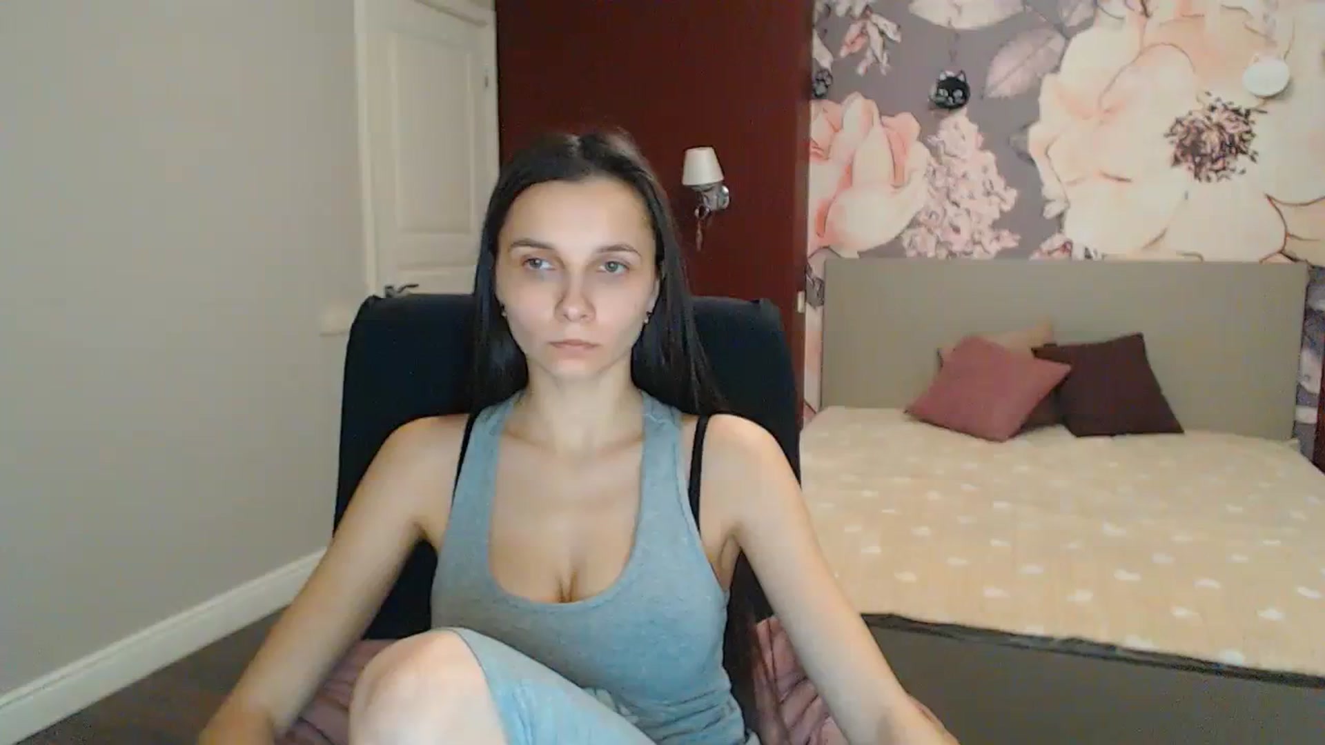 Gallery image thumbnail from Karina_Mils's myfreecams stream on, 01/27/2024, 15:24 image 1 of 20