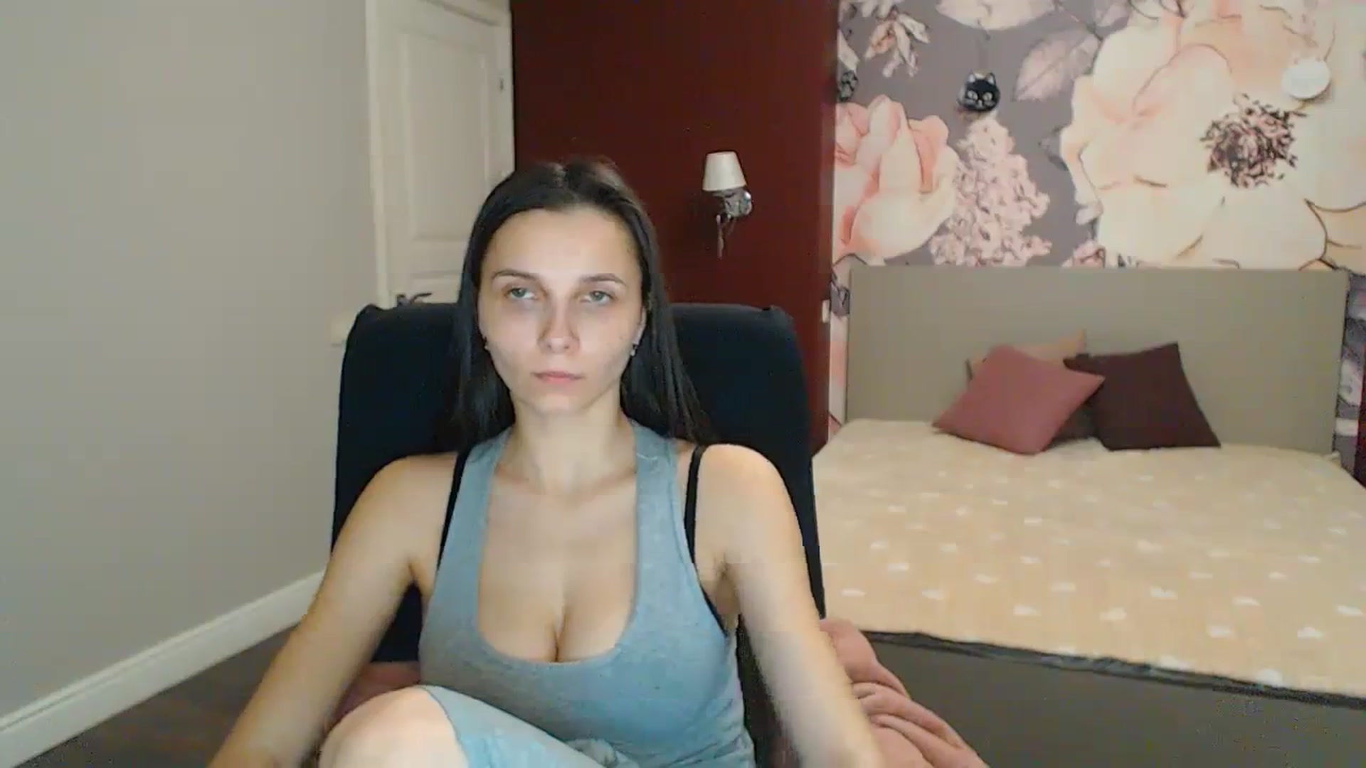 Gallery image thumbnail from Karina_Mils's myfreecams stream on, 01/27/2024, 15:24 image 5 of 20