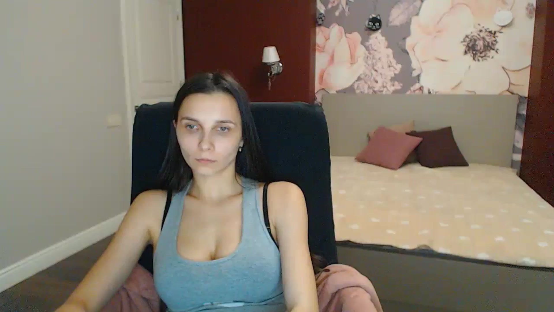 Gallery image thumbnail from Karina_Mils's myfreecams stream on, 01/27/2024, 19:49 image 20 of 20